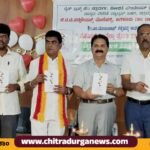 ಮಂಜುನಾಥ್ ಕಳ್ಳಿಹಟ್ಟಿ ನೆನಪಿರಲಿ ನಾವೆಲ್ಲಾ ಪ್ರೇಮ ಜೀವಿಗಳು ಕೃತಿ ಲೋಕಾರ್ಪಣೆ